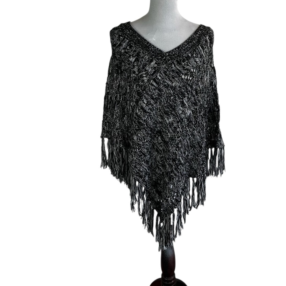 JohnPaulRichard Black and Gray Fringed women’s Poncho,boho indie